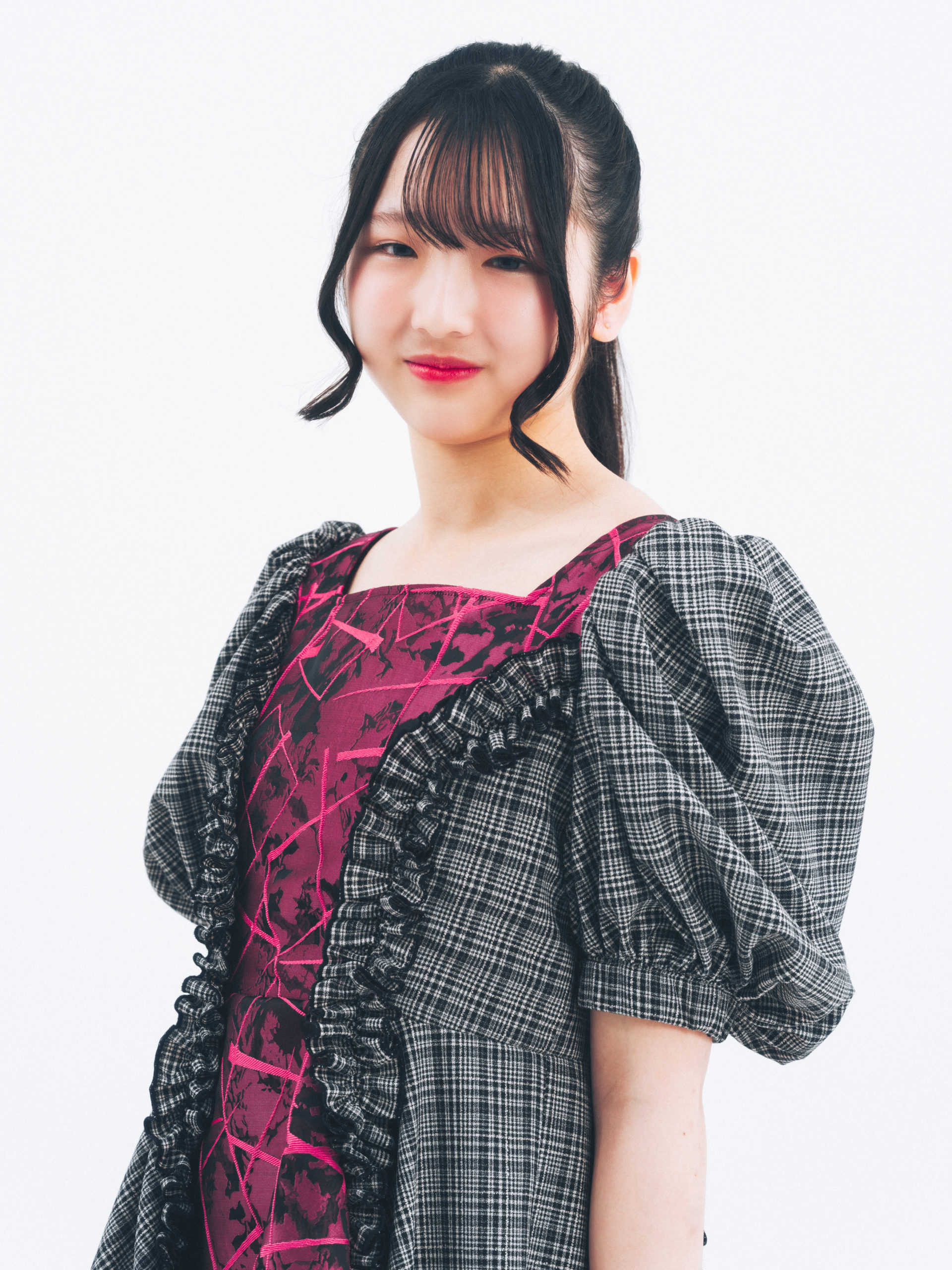 高海真優